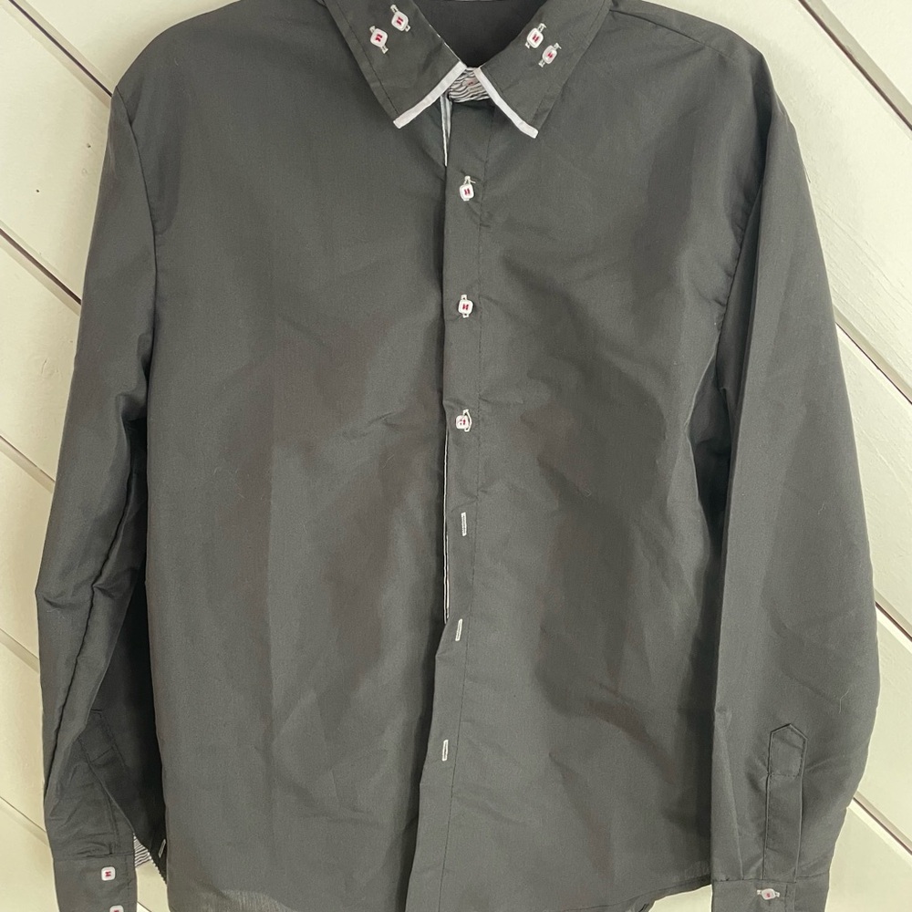 Elegant Black Button-Down Shirt with Unique Buttons 100% Cotton
